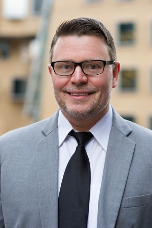 Steve James